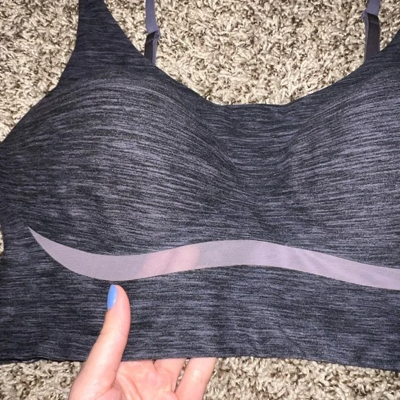 Victoria’s Secret Supportive Lightweight Super Soft T-Shirt Bra Size 34 DD - Picture 2 of 5